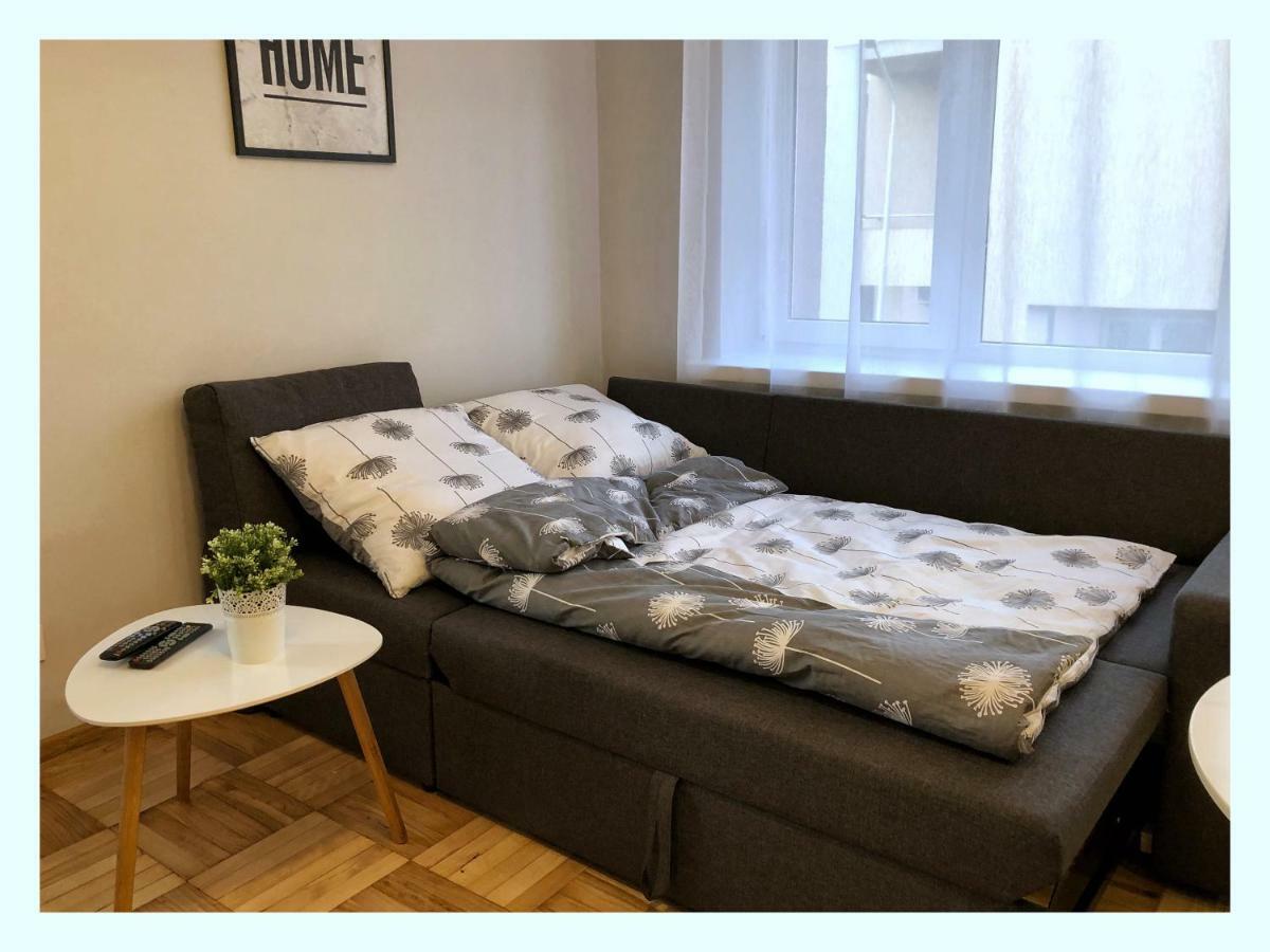 Apartament Przy Ratuszu 제수프 외부 사진